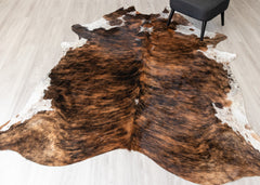 Dark White Spine Belly Brindle Cowhide Rug (Size: 250 x 220 CM)