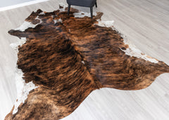 Dark White Spine Belly Brindle Cowhide Rug (Size: 250 x 220 CM)