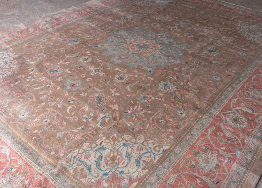 Vintage Mahal Hand-Knotted Wool Persian Rug