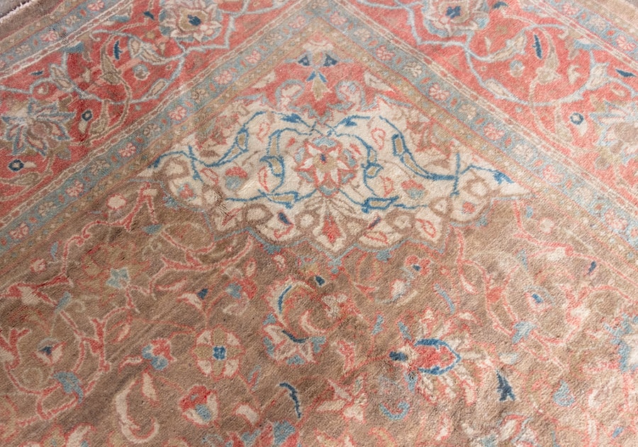 Vintage Mahal Hand-Knotted Wool Persian Rug