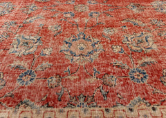 Vintage Hand-Knotted Turkish Rug