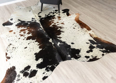Salt Pepper Tri-Color Cowhide Rug (Size: 240 X 220 CM)