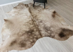 (Rare) Metallic/Rustic Cowhide Rug (Size: 260 X 220 CM) CHR2394