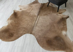 (Rare) Gris Tan Cowhide Rug (Size: 240 x 210 CM) CHR2401