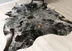 Salt Pepper Black & White Cowhide Rug (Size: 240 X 220 CM) CHR2427