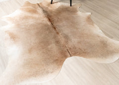 Beige And White Cowhide Rug (Size: 230 X 210 CM) CHR2351
