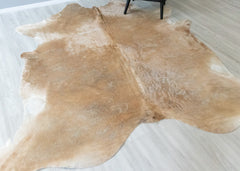 (Rare) Palomino Cowhide Rug (Size: 260 X 240 CM) CHR2384
