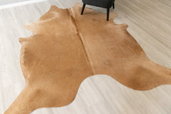 Natural Brown Cowhide Rug (Size: 220 X 200 CM) CHR2371