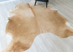 (Rare) Palomino Cowhide Rug (Size: 240 X 210 CM) CHR2376