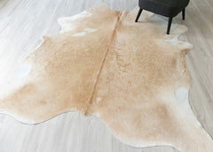 (Rare) Palomino Cowhide Rug (Size: 250 X 210 CM) CHR2379