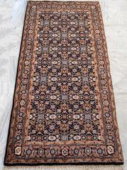 Oriental Agra Hand-Knotted Wool Small Hallway Runner Rug