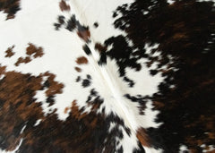 Exotic Tricolor Cowhide Rug (Size: 200 X 160 CM)