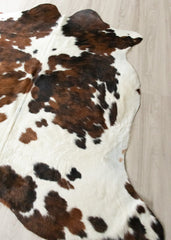 Exotic Tricolor Cowhide Rug (Size: 190 X 180 CM)