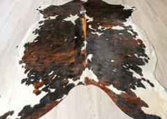 Exotic Tricolor Cowhide Rug (Size: 250 X 190 CM)