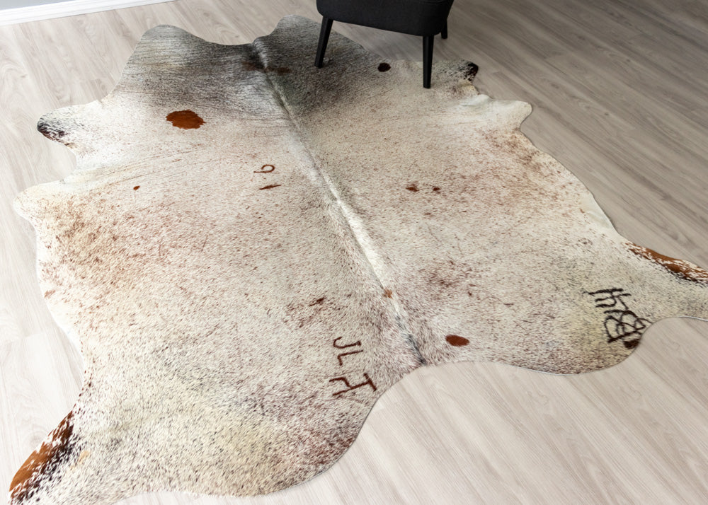 cowhide rug