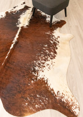 Medium White Spine Belly Brindle Cowhide Rug (Size: 250 X 210 CM) CHR2228