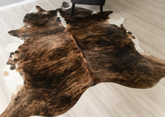 Dark White Spine Belly Brindle Cowhide Rug (Size: 240 X 200 CM) CHR2531