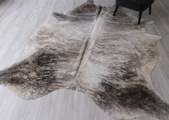 (Rare) Grey Brindle Cowhide Rug (Size: 270 X 210 CM) CHR2543