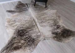 (Rare) Grey Brindle Cowhide Rug (Size: 270 X 210 CM) CHR2543