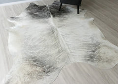 (Rare) Grey Brindle Cowhide Rug (Size: 260 X 220 CM) CHR2547