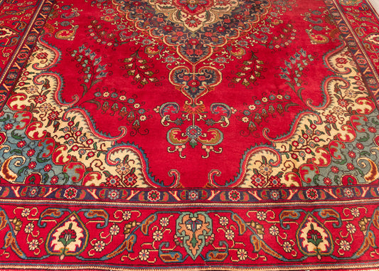 Vintage Tabriz Hand-Knotted Wool Persian Rug (Size: 280 X 390 CM)