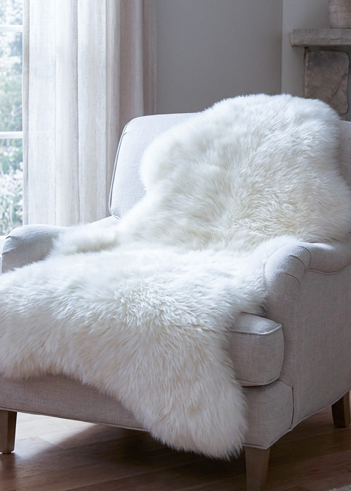 natural white sheepskin rug
