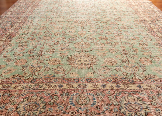 Vintage Hand-Knotted Turkish Rug