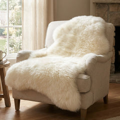 Natural White Long Wool Sheepskin Rug