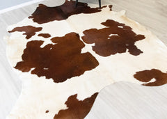 Brown And White Cowhide Rug (Size: 270 X 230 CM) CHR2161