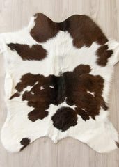 Calfskin - Black/White (Size: 100 X 90 CM)