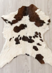 Calfskin - Brown/White (Size: 90 X 85 CM)
