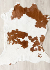 Calfskin - Brown/White (Size: 95 X 80 CM) CS602