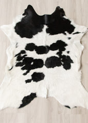 Calfskin - Black/White (Size: 100 X 90 CM) CS634