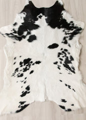 Calfskin - Black/White (Size: 110 X 100 CM) CS636