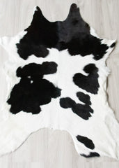 Calfskin - Black/White (Size: 90 X 80 CM) CS606