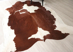 Brown And White Cowhide Rug (Size: 240 X 210 CM) CHR2735