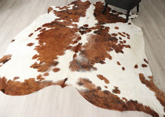 Exotic Tricolor Cowhide Rug (Size: 270 X 230 CM) CHR2713