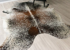 (Rare) Salt Pepper Tri-Color Cowhide Rug (Size: 250 X 220 CM) CHR2446