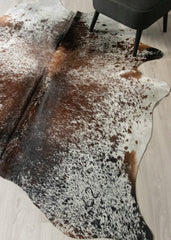 (Rare) Salt Pepper Tri-Color Cowhide Rug (Size: 230 X 190 CM) CHR2437