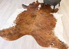 Medium White Spine Belly Brindle Cowhide Rug (Size: 240 X 200 CM) CHR2150