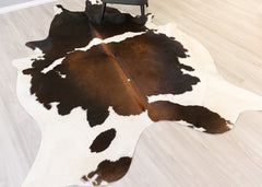 Reddish Cowhide Rug (Size: 260 X 200 CM) CHR2154