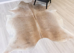 (Rare) Gris Tan Cowhide Rug (Size: 220 x 170 CM) CHR 2109