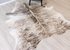 (Rare) Light Brindle Cowhide Rug (Size: 230 X 190 CM) CHR2074