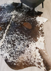 Salt Pepper Tri-Color Cowhide Rug (Size: 220 X 210 CM) CHR2124