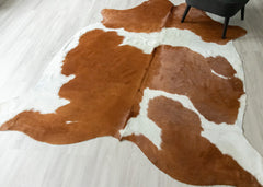 Brown And White Cowhide Rug (Size: 240 X 210 CM) CHR2650
