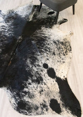 Salt Pepper Black & White Cowhide Rug (Size: 240 X 190 CM) CHR2138