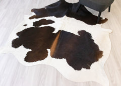 Reddish Cowhide Rug (Size: 200 X 170 CM) CHR2112