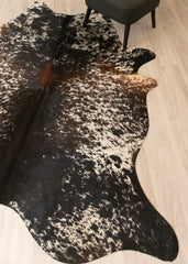 Salt Pepper Tri-Color Cowhide Rug (Size: 250 X 200 CM) CHR2239