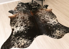 Salt Pepper Tri-Color Cowhide Rug (Size: 250 X 200 CM) CHR2239