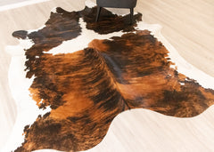 Exotic Tricolor Cowhide Rug (Size: 240 X 210 CM) CHR2233
